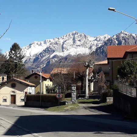 Mountains And Lake Como Apartments 瓦尔博若纳 外观 照片