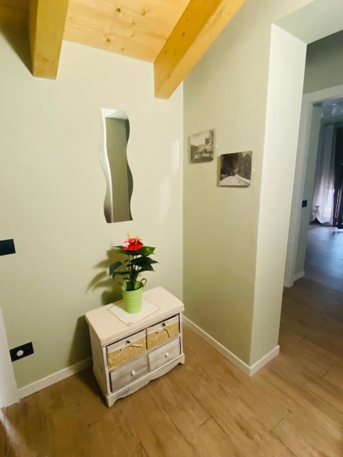 Mountains And Lake Como Apartments 瓦尔博若纳 外观 照片